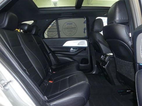 Used 2021 Mercedes-Benz GLE 580 4MATIC image 29
