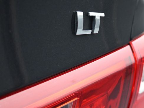 Used 2023 Chevrolet Malibu LT FWD image 13