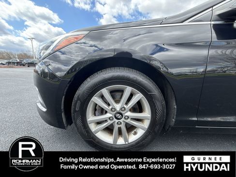 Used 2017 Hyundai Sonata SE FWD image 11