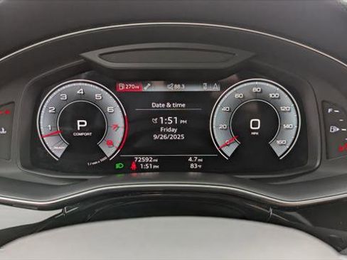 Used 2022 Audi Q8 Premium Plus w/ Premium Plus Package image 27