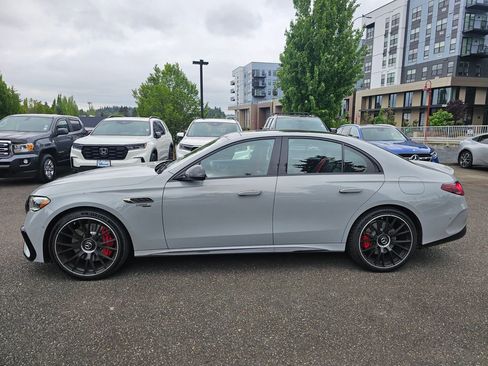 Used 2026 Mercedes-Benz E 53 AMG e 4MATIC Sedan image 8