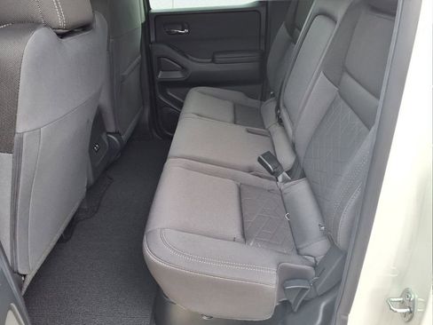 New 2026 Nissan Frontier SV w/ Tow Package AWD/4WD image 12