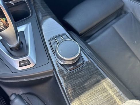 Used 2017 BMW 330e RWD image 32