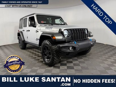 Used 2023 Jeep Wrangler Unlimited w/ 8.4" Radio Group