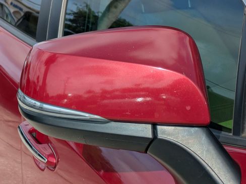 Used 2019 Toyota RAV4 Limited w/ Cold Weather Package FWD image 10