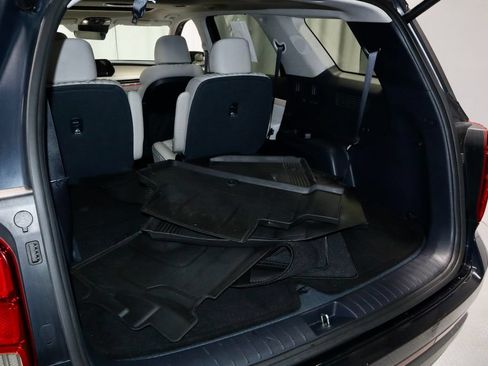 Used 2025 Hyundai Palisade Limited AWD/4WD image 14