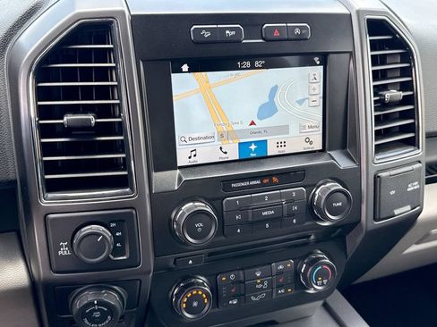Used 2017 Ford F150 XLT w/ Equipment Group 302A Luxury AWD/4WD image 22