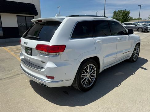 Used 2018 Jeep Grand Cherokee Summit w/ Platinum Series Group AWD/4WD image 17