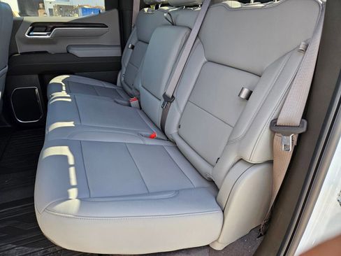 New 2026 GMC Sierra 1500 SLT w/ SLT Premium Plus Package image 27