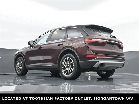 Used 2021 Lincoln Corsair Standard w/ Equipment Group 101A image 29