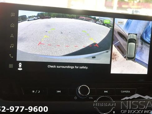 Used 2025 Mitsubishi Outlander SE AWD/4WD image 28