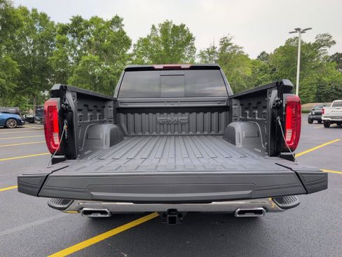 New 2026 GMC Sierra 1500 SLT w/ SLT Premium Plus Package AWD/4WD image 5