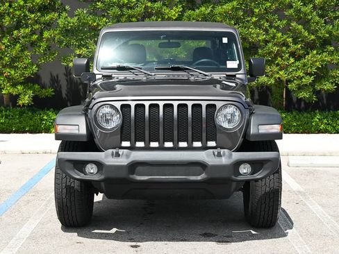 Used 2020 Jeep Wrangler Sport AWD/4WD image 2