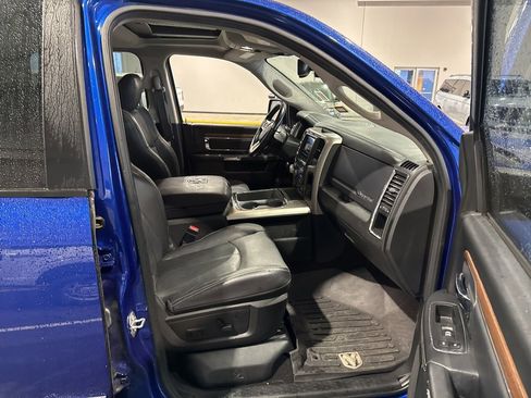 Used 2018 RAM 1500 Laramie w/ Convenience Group image 13