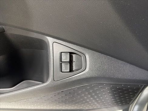 Used 2023 Volkswagen Jetta SE w/ Panoramic Sunroof Package image 15