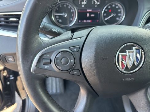 Used 2021 Buick Enclave Essence image 52