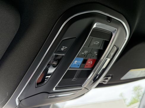 New 2025 Jeep Wagoneer L Series II image 25