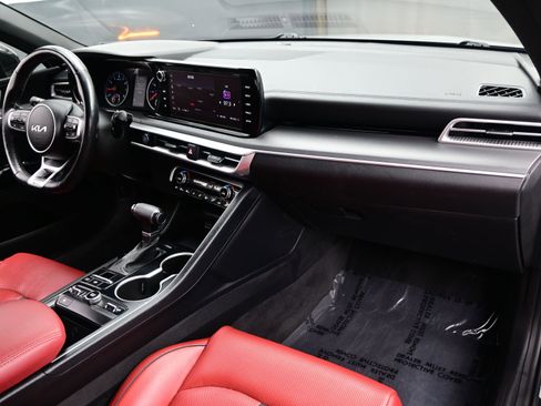 Used 2023 Kia K5 GT-Line image 12