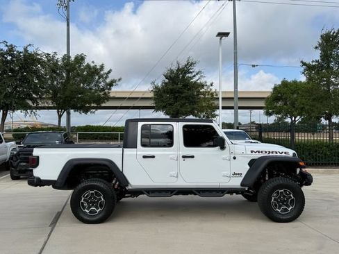 Used 2021 Jeep Gladiator Mojave AWD/4WD image 7