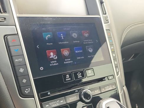 Used 2019 INFINITI Q60 3.0t Luxe AWD/4WD image 14