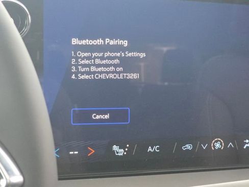 New 2026 Chevrolet Traverse LT w/ Sun and Wheel Package image 4