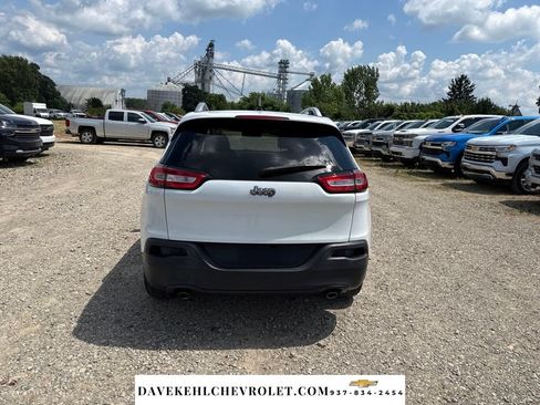 Used 2014 Jeep Cherokee Latitude FWD image 5