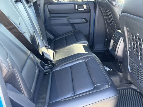 New 2025 Ford Bronco Badlands image 16