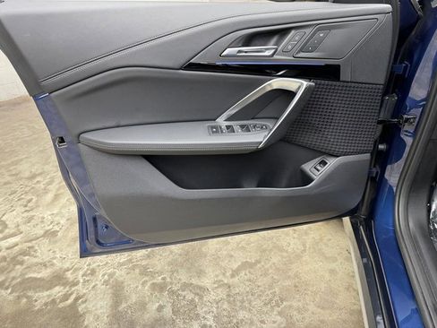 Certified 2025 BMW X1 xDrive28i w/ Technology Package image 10