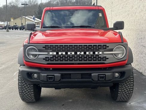 Certified 2023 Ford Bronco Badlands w/ Sasquatch Package image 2