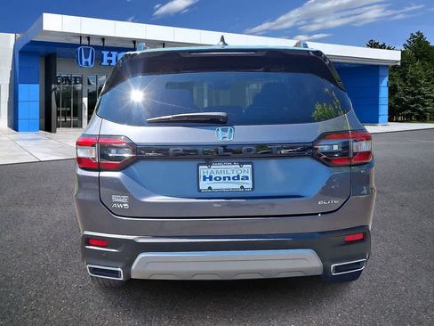 Used 2023 Honda Pilot Elite image 23