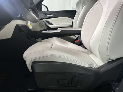 New 2026 BMW X1 xDrive28i w/ Convenience Package image 12