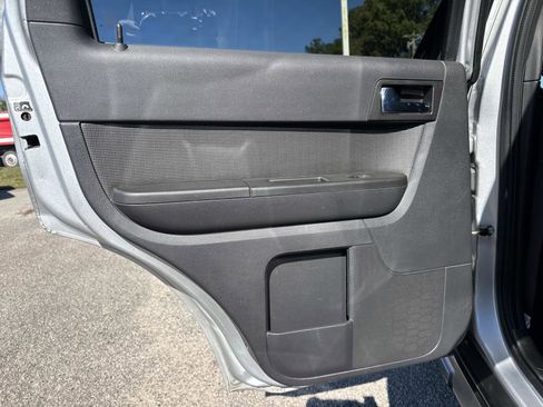 Used 2012 Ford Escape Limited image 13
