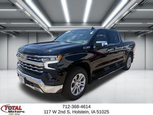 Used 2023 Chevrolet Silverado 1500 LTZ AWD/4WD image 4