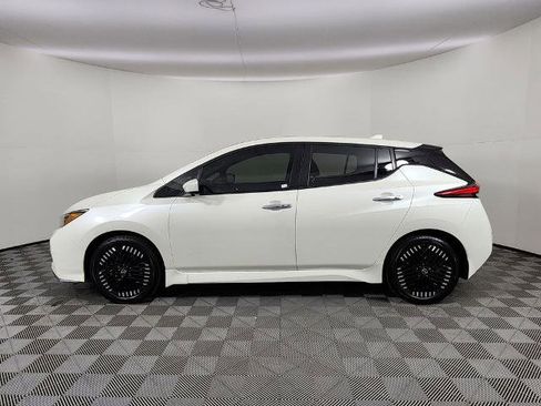 Certified 2024 Nissan Leaf SV Plus FWD image 2