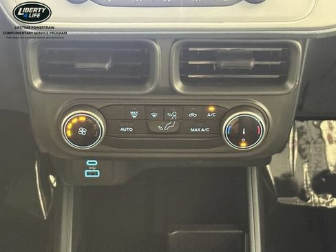 Used 2024 Ford Maverick XL FWD image 22