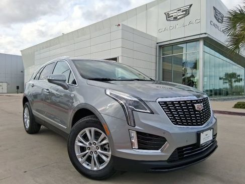 New 2026 Cadillac XT5 Luxury image 1