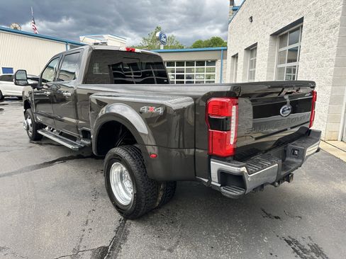 Used 2025 Ford F350 Lariat w/ Chrome Package AWD/4WD image 5