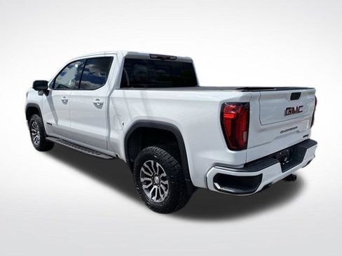 Used 2021 GMC Sierra 1500 AT4 w/ AT4 Premium Package AWD/4WD image 3