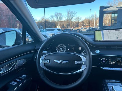 Used 2023 Genesis GV70 2.5T w/ Select Package image 24