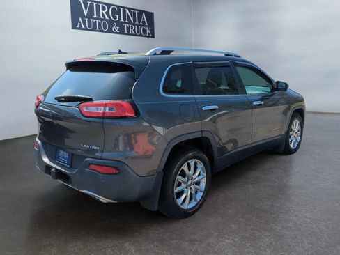 Used 2015 Jeep Cherokee Limited w/ Luxury Group image 10
