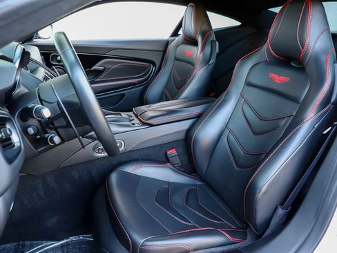 Used 2019 Aston Martin DBS Superleggera RWD image 4