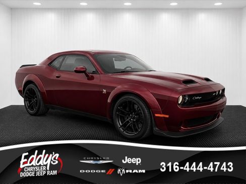 Used 2021 Dodge Challenger R/T Scat Pack RWD image 1