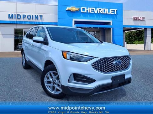 Used 2024 Ford Edge SEL image 1