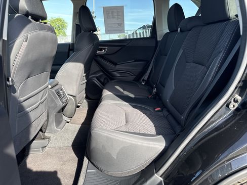 Used 2023 Subaru Forester Premium AWD/4WD image 26