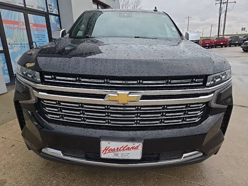 Used 2024 Chevrolet Tahoe Premier AWD/4WD image 17