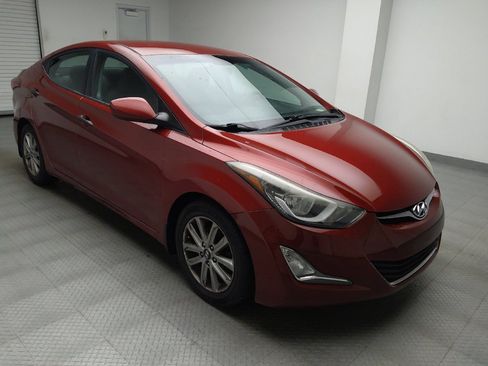 Used 2016 Hyundai Elantra SE w/ Option Group 02 FWD image 13