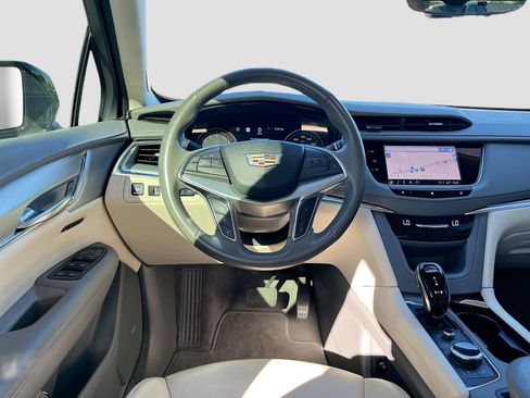 Used 2021 Cadillac XT5 Premium Luxury AWD/4WD image 24