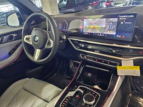 New 2026 BMW X5 xDrive40i w/ M Sport Package AWD/4WD image 44