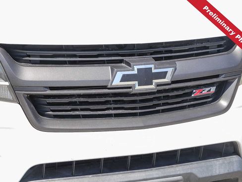 Used 2017 Chevrolet Colorado Z71 RWD image 5