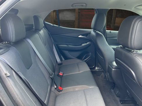 Certified 2021 Buick Encore GX Preferred w/ Cold Weather Comfort Package FWD image 18